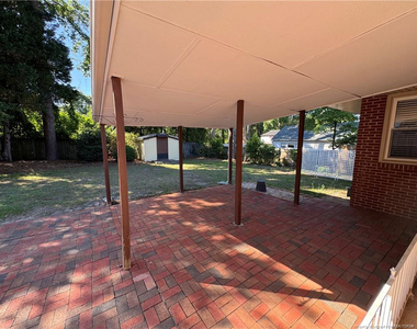 521 Vista Drive - Photo Thumbnail 17