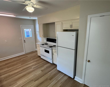 521 Vista Drive - Photo Thumbnail 5