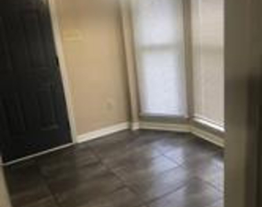 3362 Chantilly Lane - Photo Thumbnail 5