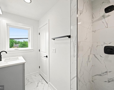 1514 S 22nd Street - Photo Thumbnail 37