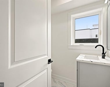1514 S 22nd Street - Photo Thumbnail 20
