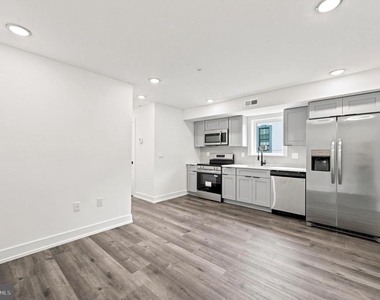 1514 S 22nd Street - Photo Thumbnail 38