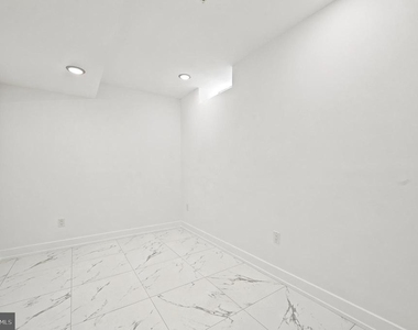 1514 S 22nd Street - Photo Thumbnail 17