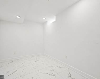 1514 S 22nd Street - Photo Thumbnail 17