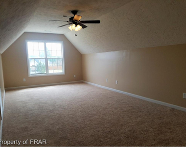 106 Sweet Bay Court - Photo Thumbnail 22