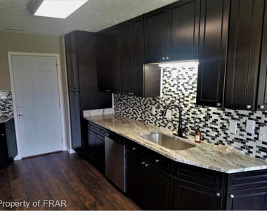 106 Sweet Bay Court - Photo Thumbnail 9