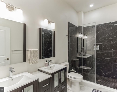 1115 N American Street - Photo Thumbnail 6