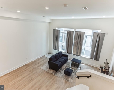 1115 N American Street - Photo Thumbnail 3