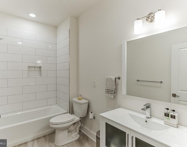 1115 N American Street - Photo Thumbnail 13