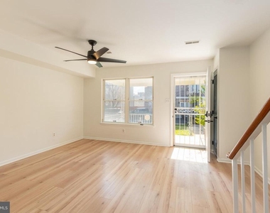 1330 N Hancock Street - Photo Thumbnail 9
