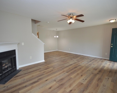 3617 Bison Hill Lane - Photo Thumbnail 5