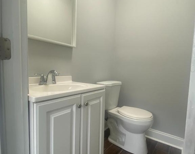 2850 D Street - Photo Thumbnail 2