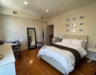 309 S 12th Street - Photo Thumbnail 12