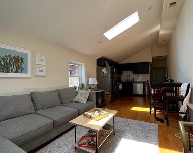 309 S 12th Street - Photo Thumbnail 1