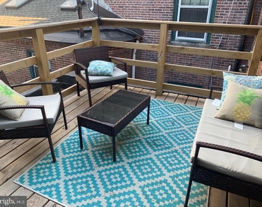 309 S 12th Street - Photo Thumbnail 5