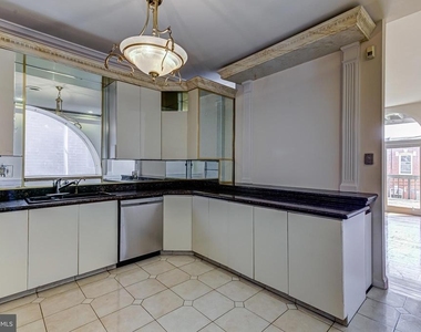 1825 S Broad Street - Photo Thumbnail 4