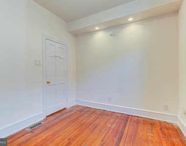1825 S Broad Street - Photo Thumbnail 21