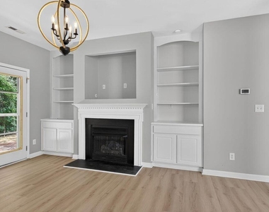 160 Hutson Lane - Photo Thumbnail 8