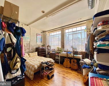 14 W Harvey Street - Photo Thumbnail 10