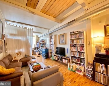 14 W Harvey Street - Photo Thumbnail 6