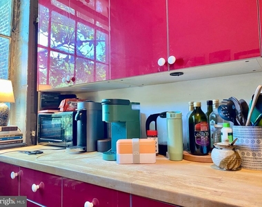 14 W Harvey Street - Photo Thumbnail 5
