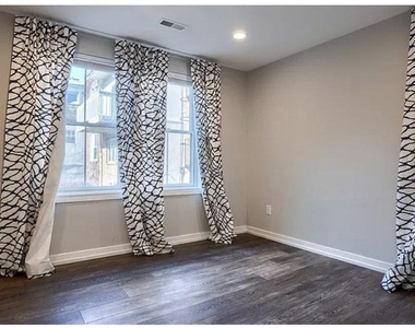 528 S 5th Street - Photo Thumbnail 11