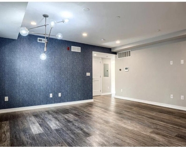 528 S 5th Street - Photo Thumbnail 15