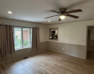 2546 Ardsley Drive - Photo Thumbnail 11