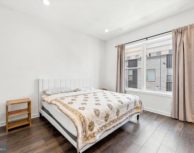 3005 Birchview Walk - Photo Thumbnail 17