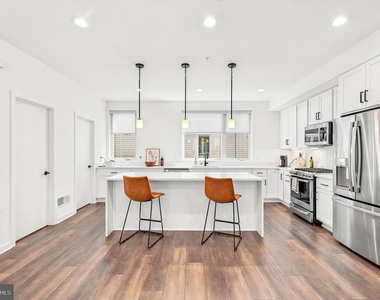 3005 Birchview Walk - Photo Thumbnail 8