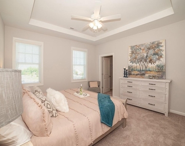 144 Rolesville Ridge Drive - Photo Thumbnail 4