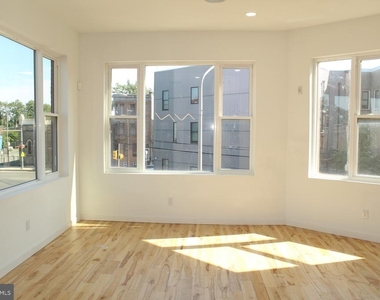 3017 Ridge - Photo Thumbnail 6