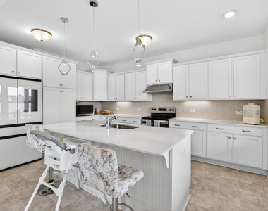 54 Horseshoe Place - Photo Thumbnail 7