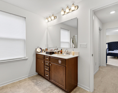 54 Horseshoe Place - Photo Thumbnail 16