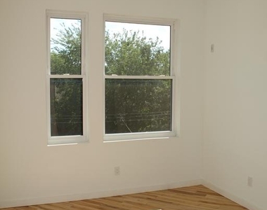3017 Ridge - Photo Thumbnail 12