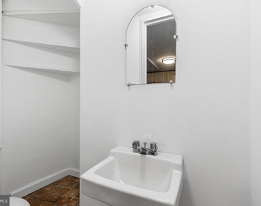8 Bristow Place - Photo Thumbnail 8