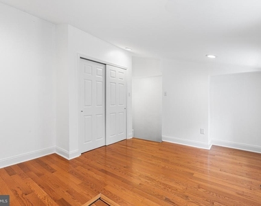 8 Bristow Place - Photo Thumbnail 17