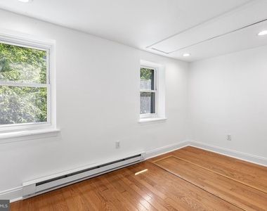 8 Bristow Place - Photo Thumbnail 12