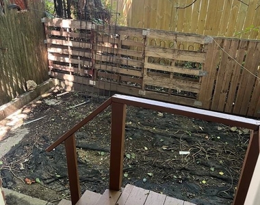 231 W Clapier Street - Photo Thumbnail 8