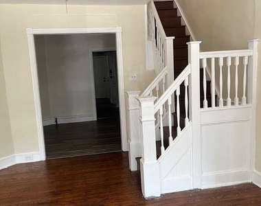 231 W Clapier Street - Photo Thumbnail 3