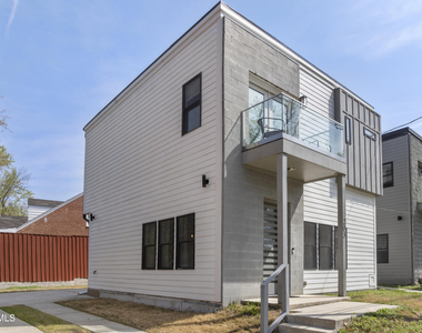 203 Nelson Street - Photo Thumbnail 1