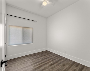 203 Nelson Street - Photo Thumbnail 21