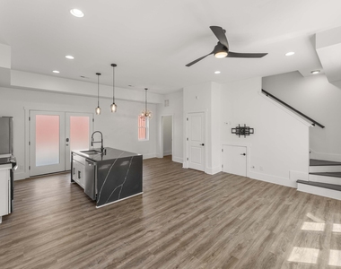 203 Nelson Street - Photo Thumbnail 10