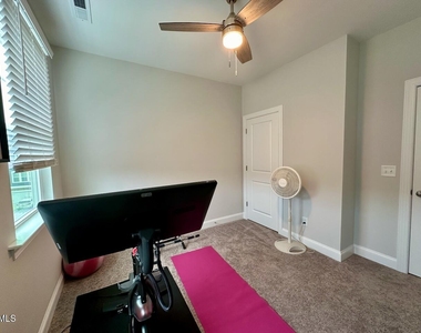 230 Marietta Way - Photo Thumbnail 20