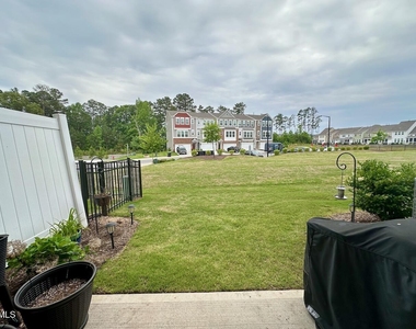 230 Marietta Way - Photo Thumbnail 26