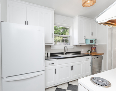 2414 Farthing Street - Photo Thumbnail 11