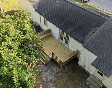 404 S Ash Street - Photo Thumbnail 46