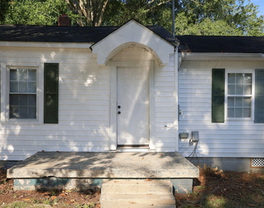 404 S Ash Street - Photo Thumbnail 48