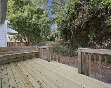 404 S Ash Street - Photo Thumbnail 35