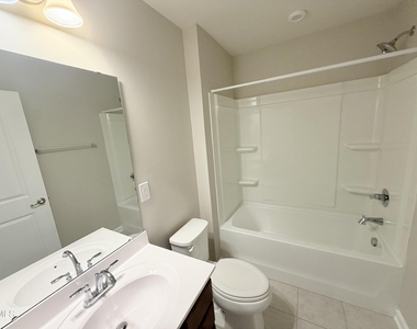 921 Romeria Drive - Photo Thumbnail 18